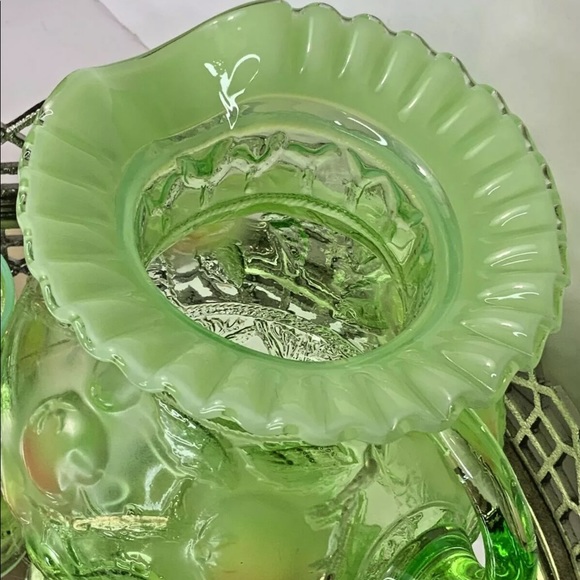 Fenton Apple Tree Pitcher 4 Tumblers Signed Green Stunning Set #N101 - Picture 3 of 10